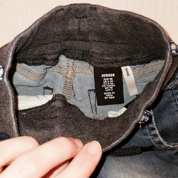 H&M - Picture 2 of 4